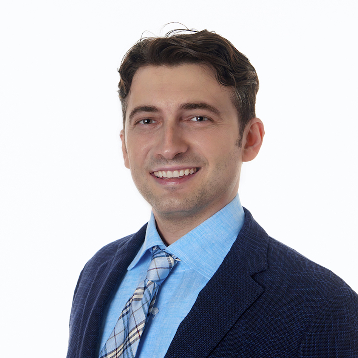 Dr. Ben Kelmendi